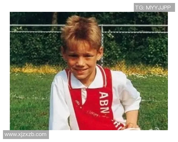 那些与足球明星神似的普通人们你能认出几个吗